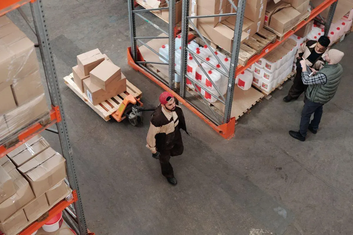 Hoe verhoog je de efficiëntie met visuele werkplekidentificatie?