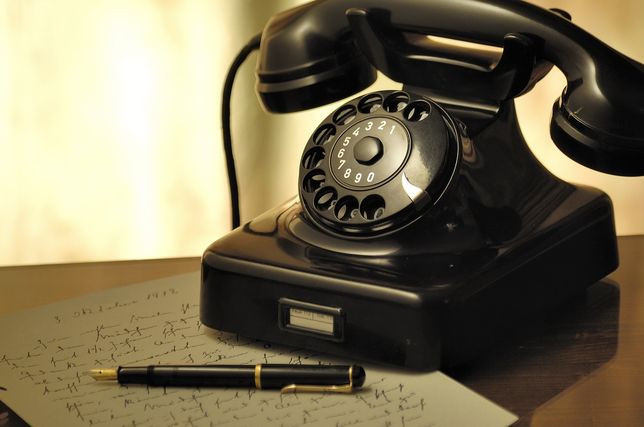 De criteria voor rangschikking in een telefoon bedrijvengids