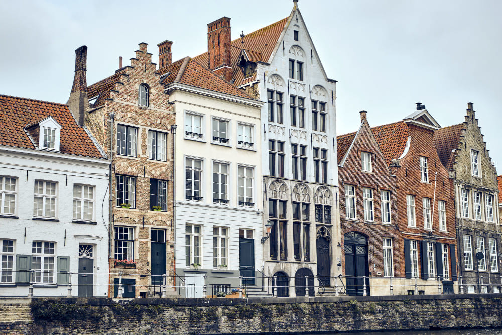 Alles over de woningmarkt in het hogere segment