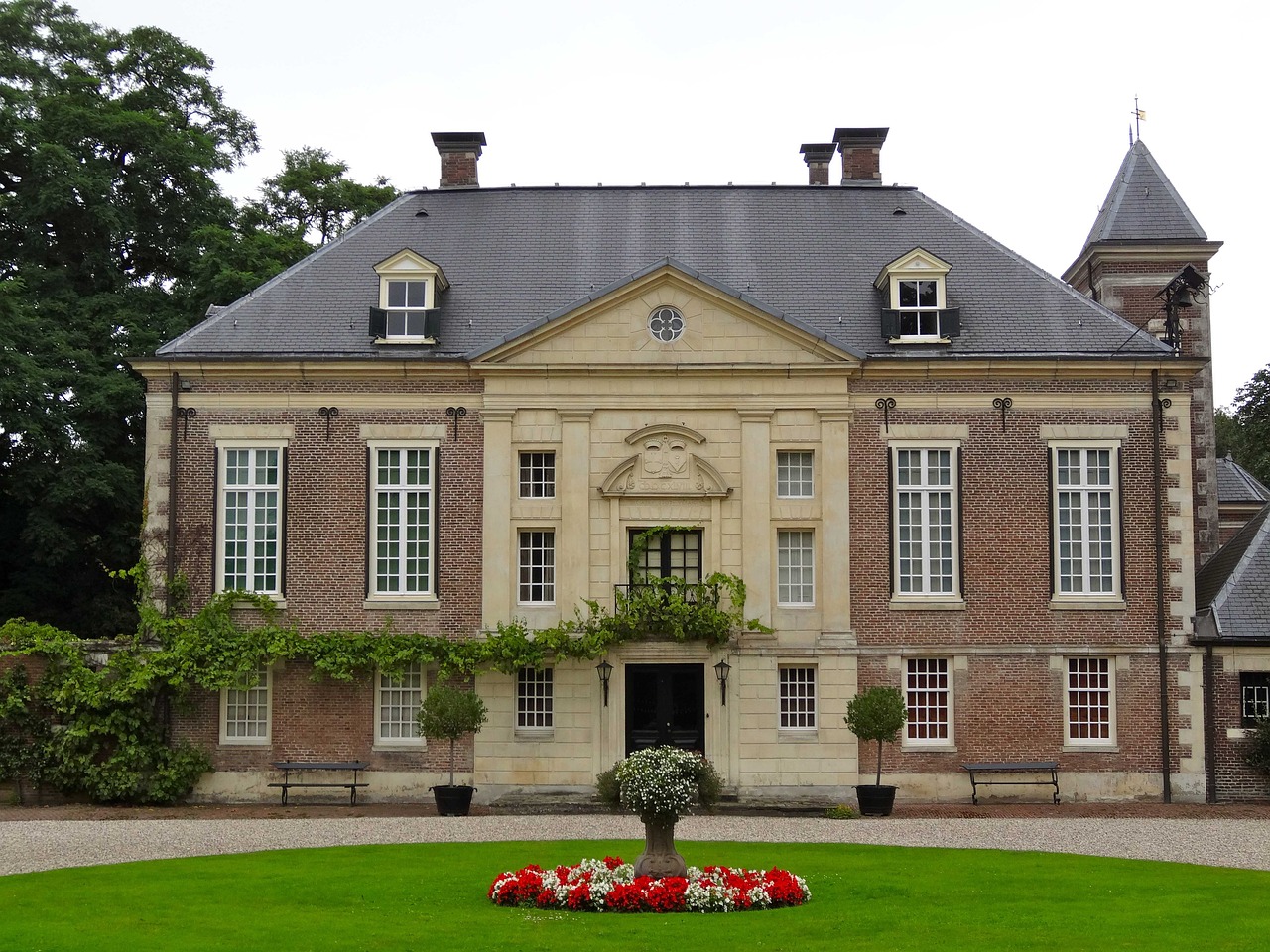 Met een Hongaarse punt creër jij dé luxe uitstraling die je zoekt voor jouw huis!