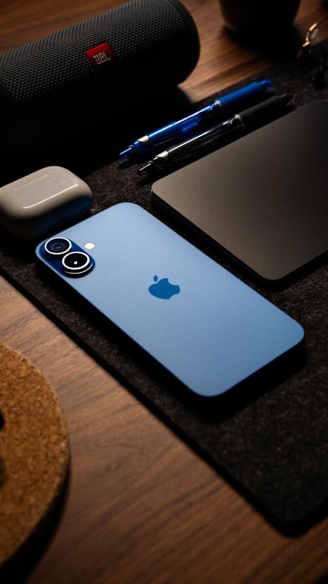 Exclusieve iPhone-accessoires voor de iPhone 15 & 16 die je leven nét dat beetje luxer maken